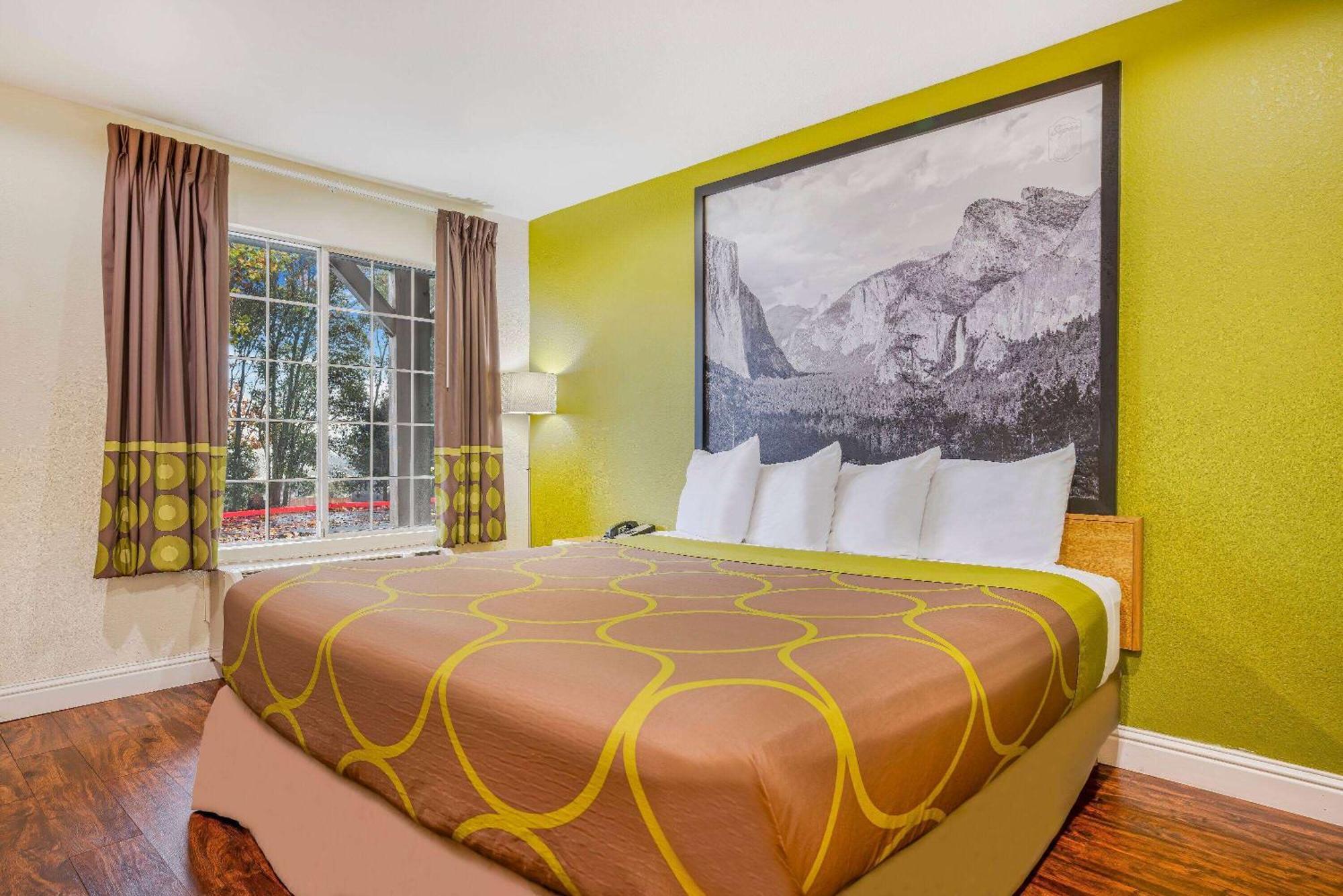 Super 8 By Wyndham Auburn Otel Dış mekan fotoğraf