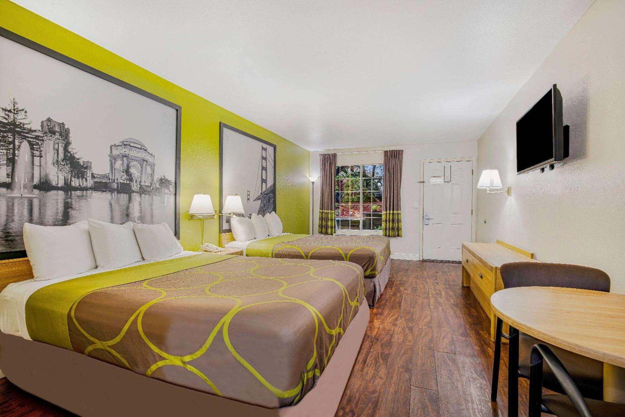 Super 8 By Wyndham Auburn Otel Dış mekan fotoğraf